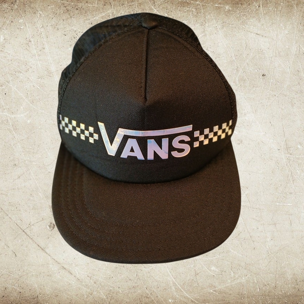 Vans Mesh Snap Back Hat, Chrome Look Logo, Adjustable Black EUC